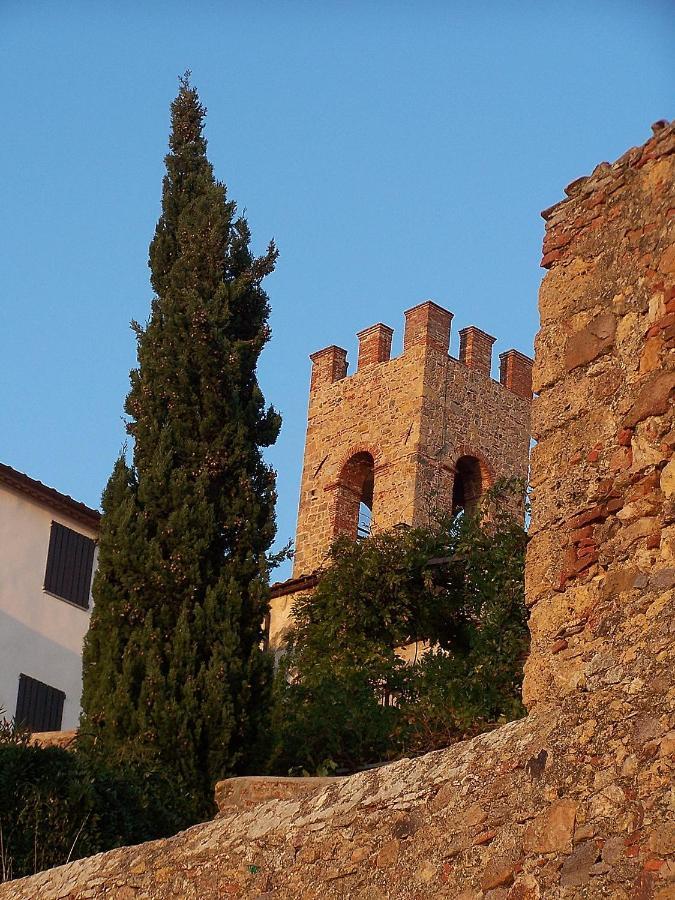 Le Logge Casa Vacanze Montepescali Экстерьер фото