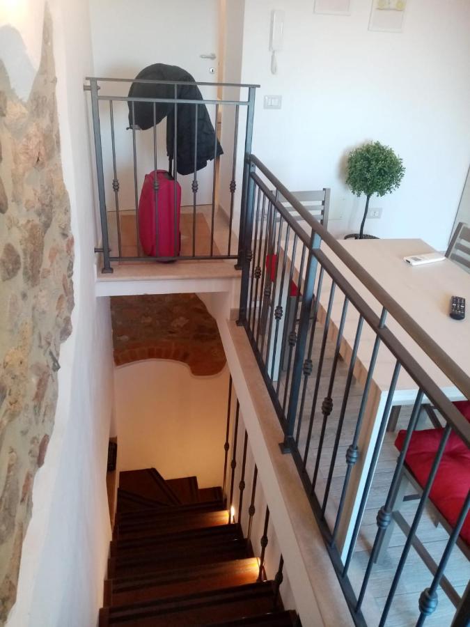 Le Logge Casa Vacanze Montepescali Экстерьер фото