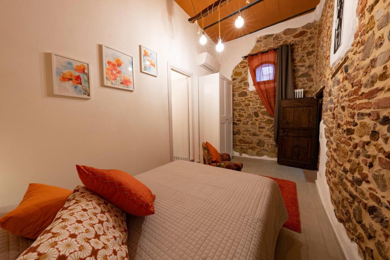 Le Logge Casa Vacanze Montepescali Экстерьер фото
