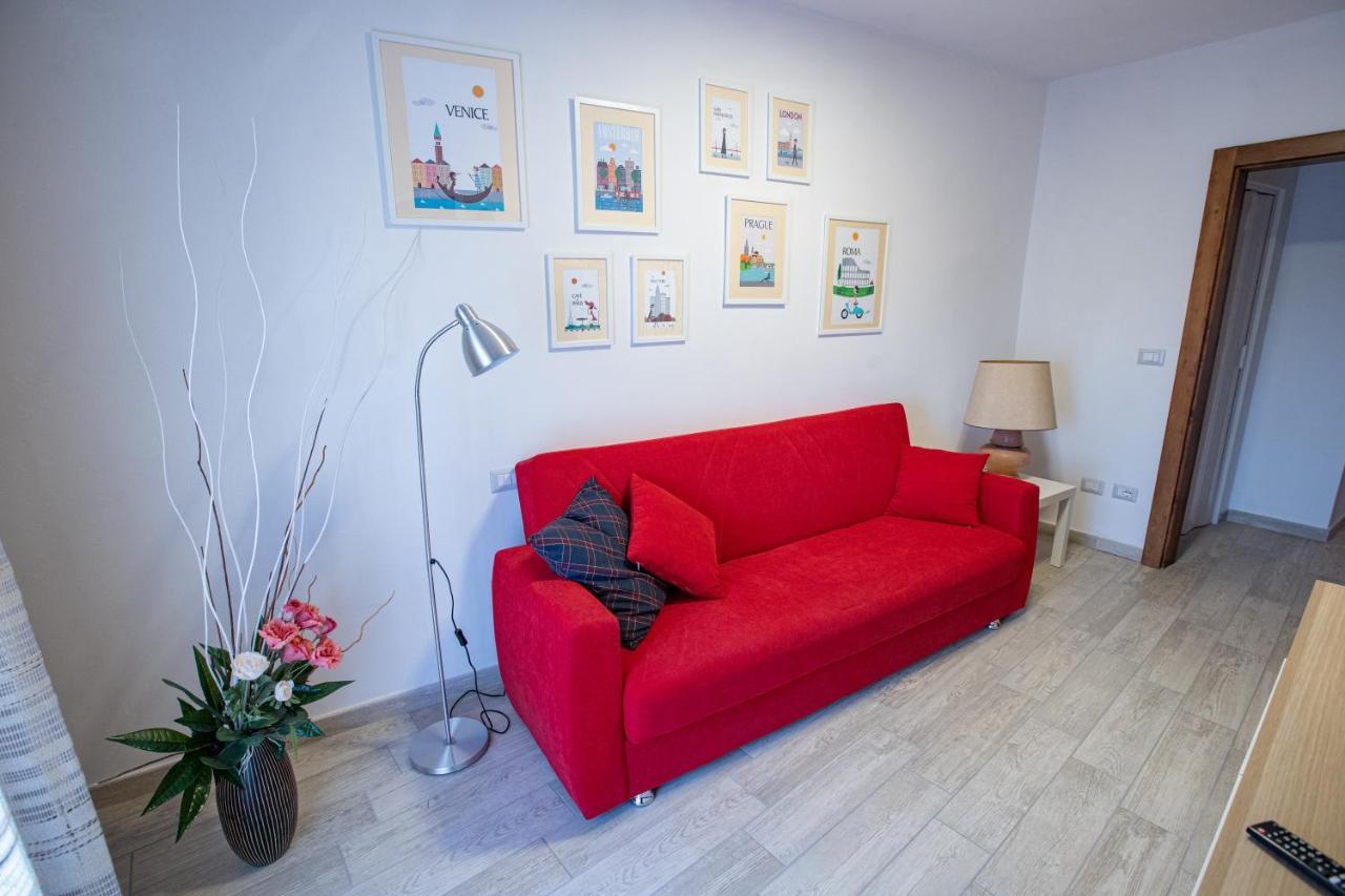 Le Logge Casa Vacanze Montepescali Экстерьер фото
