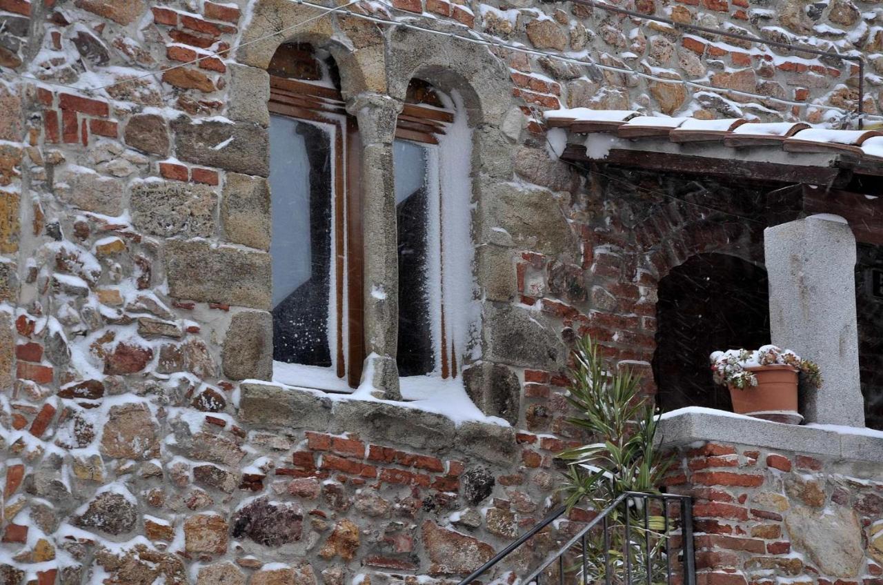 Le Logge Casa Vacanze Montepescali Экстерьер фото