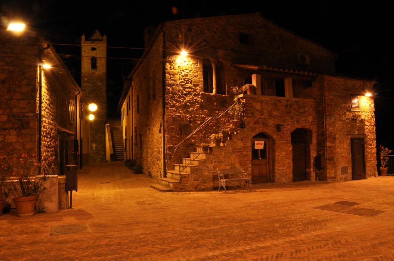 Le Logge Casa Vacanze Montepescali Экстерьер фото