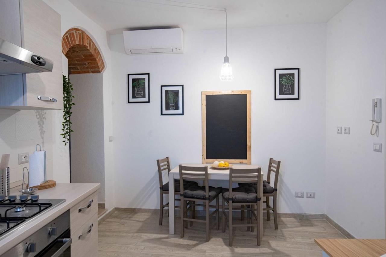 Le Logge Casa Vacanze Montepescali Экстерьер фото